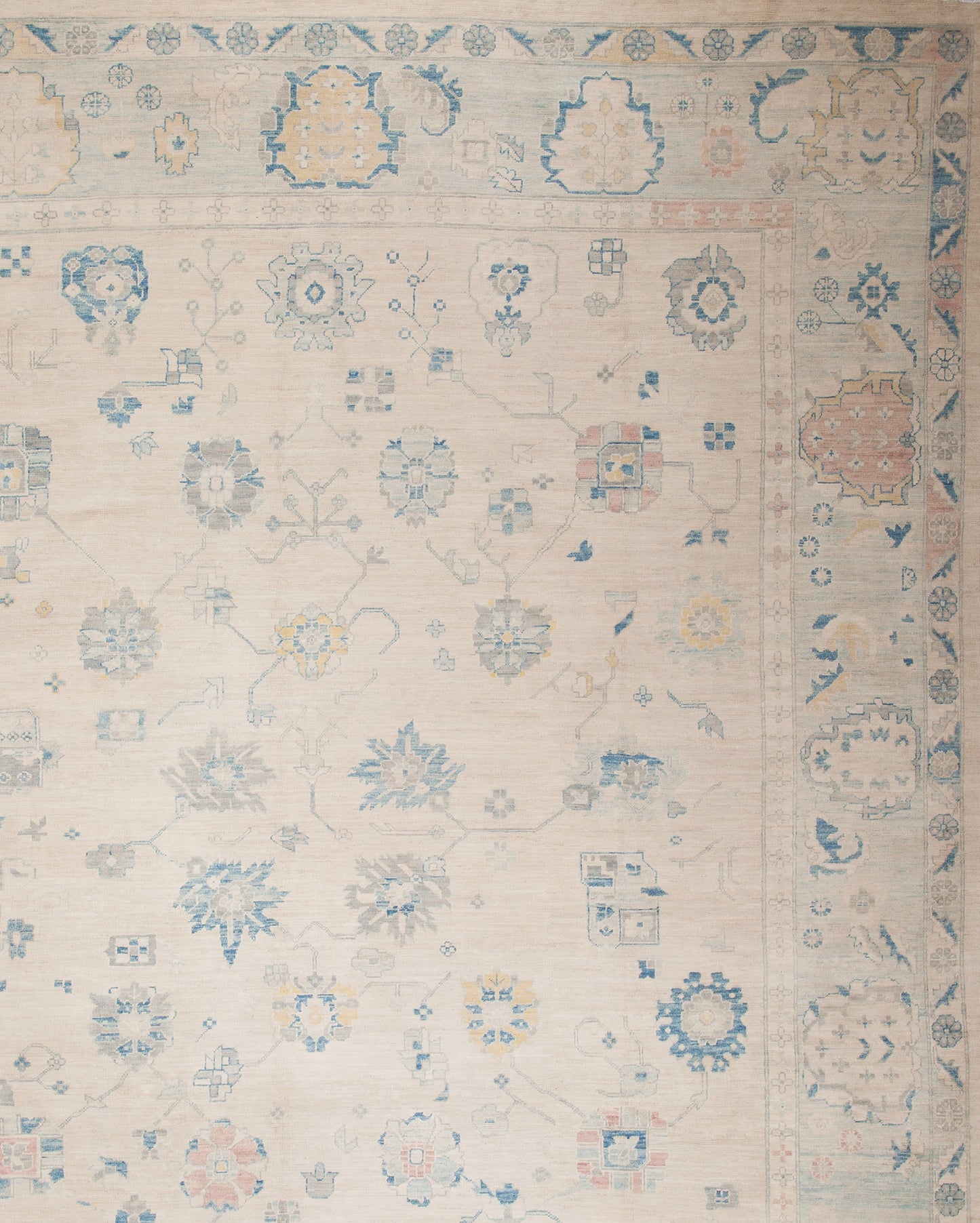 on the top right corner it is perceived how every frame contains its own flower pattern design.