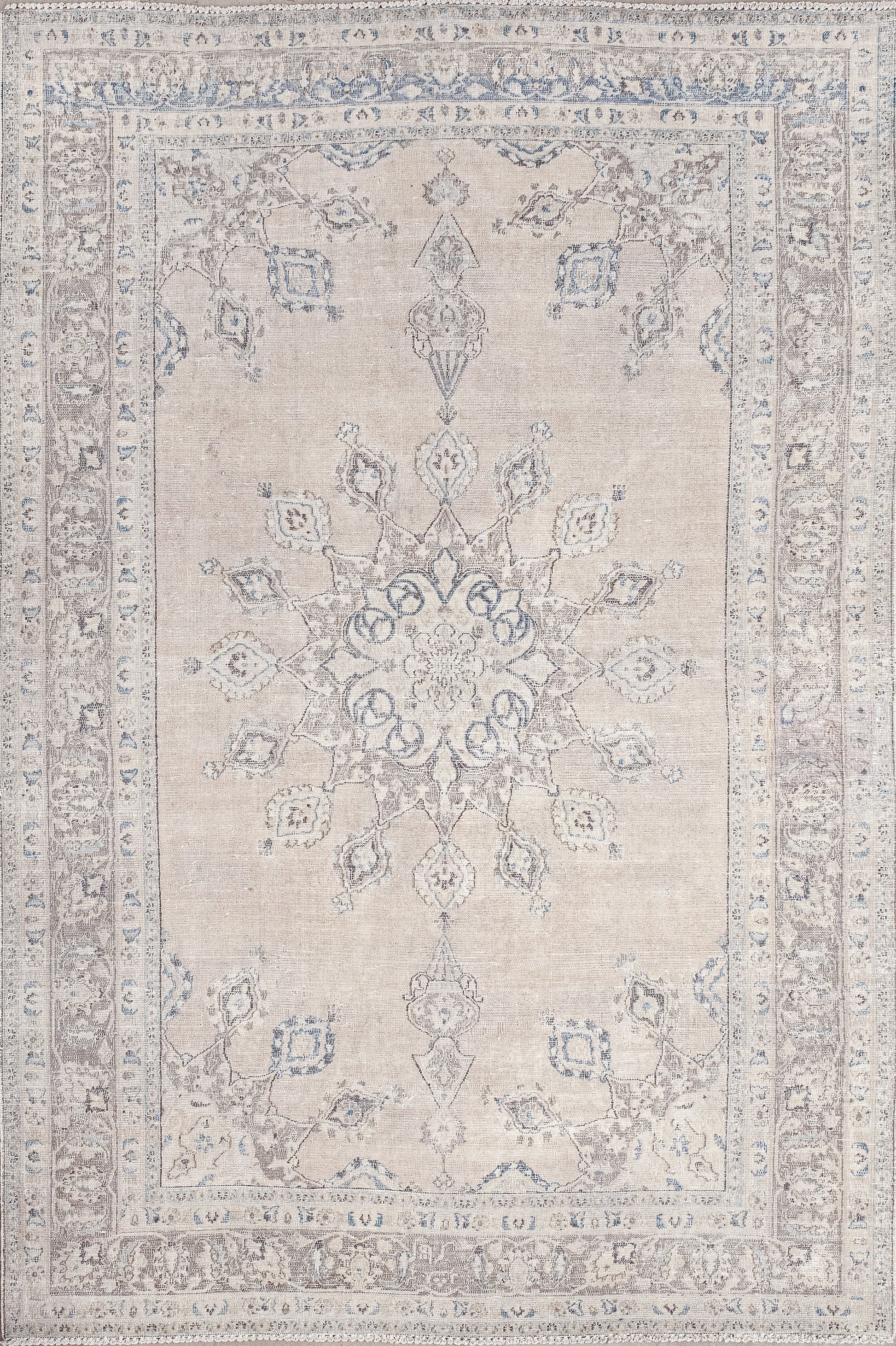 This decorative rug comes with an elegant and luxurious design. The color scheme has beige for the background, brown for the thickest frame and accents along with blue for the pattern.