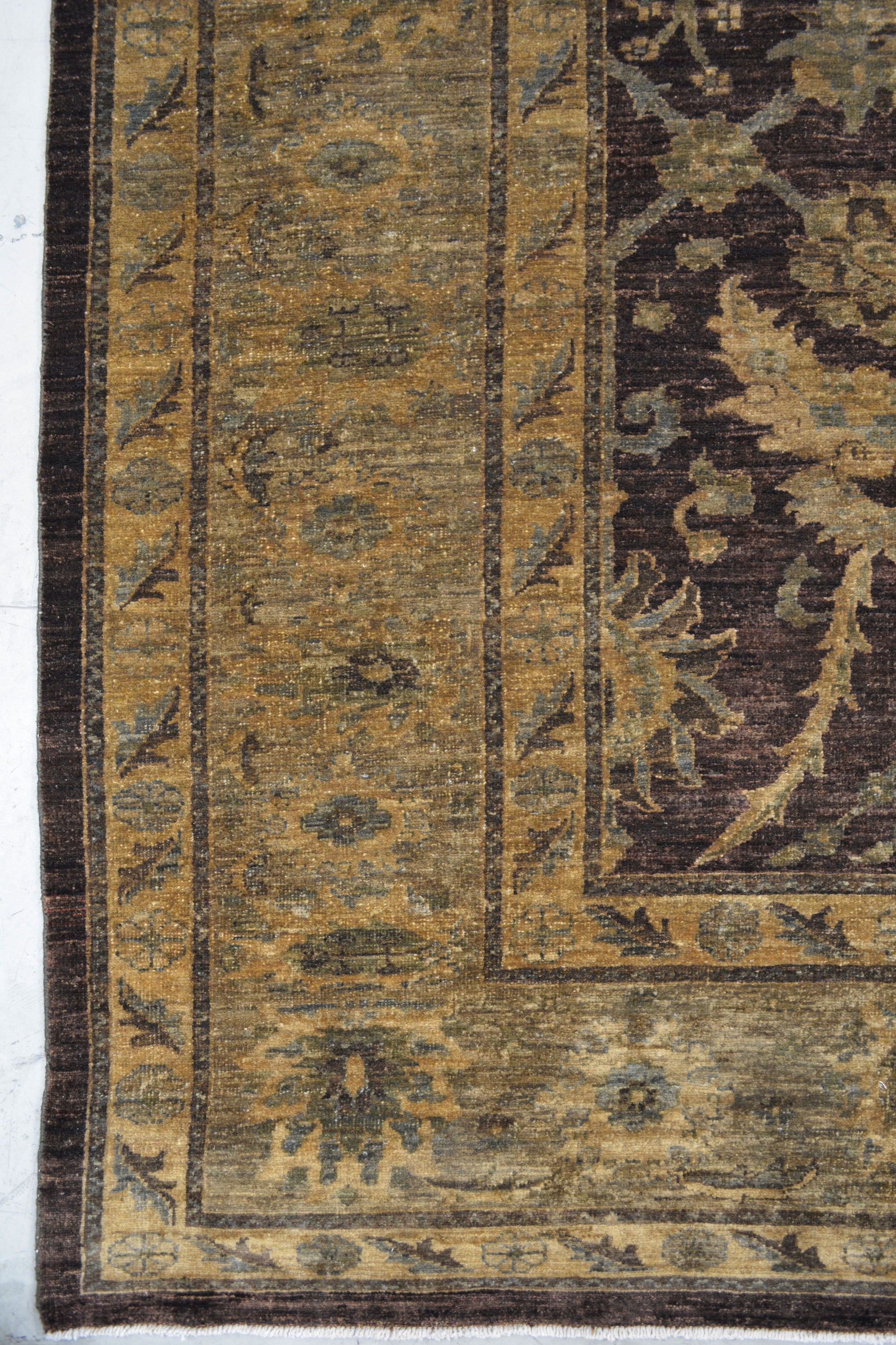 The contrasting color scheme renders in gold, copper, and silver.