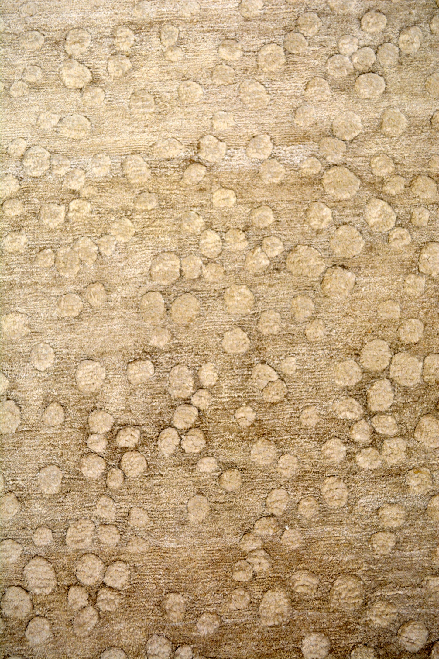 The center's close-up displays how comfy the texture is for your feet.