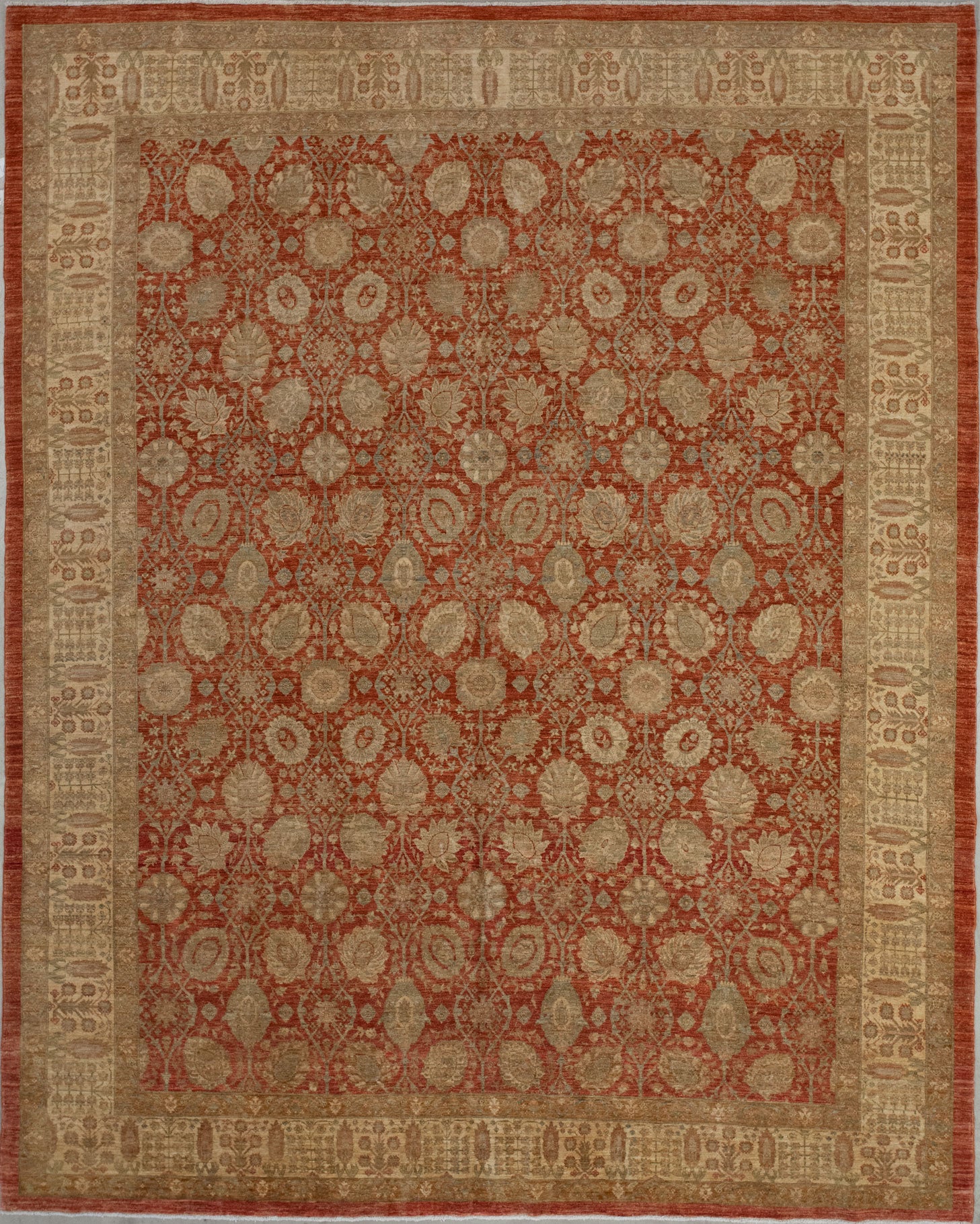 First-rate carpet knitted with the powerful and passionate red background.