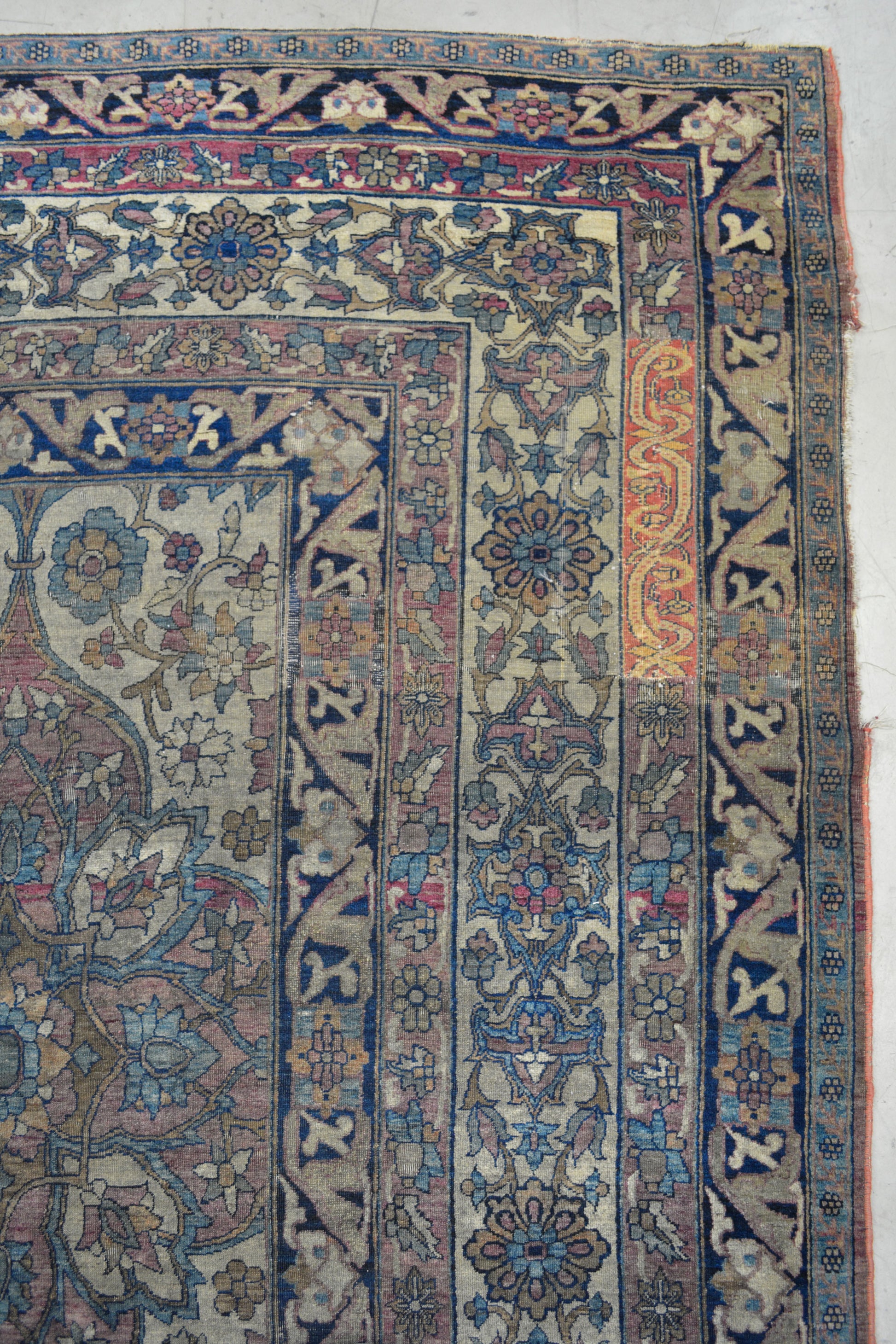 On the top right corner the frames contain different patterns among them.