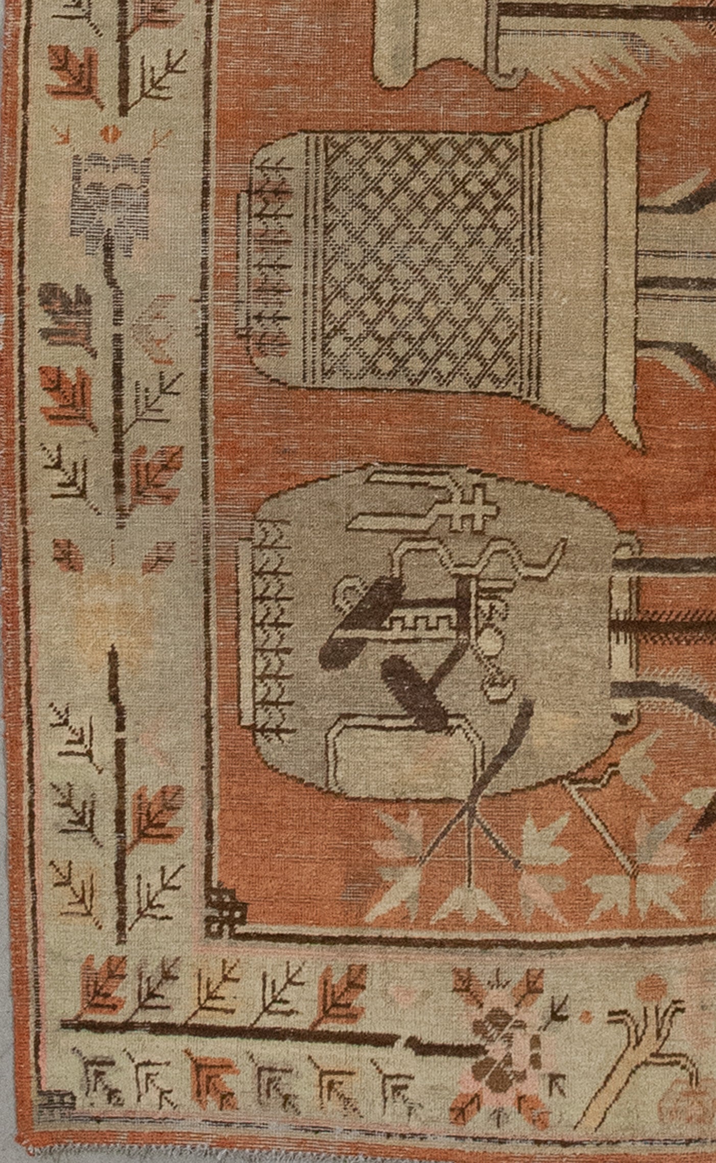 From the bottom left corner to the entire perimeter, there is a thick beige border which has a black outline.