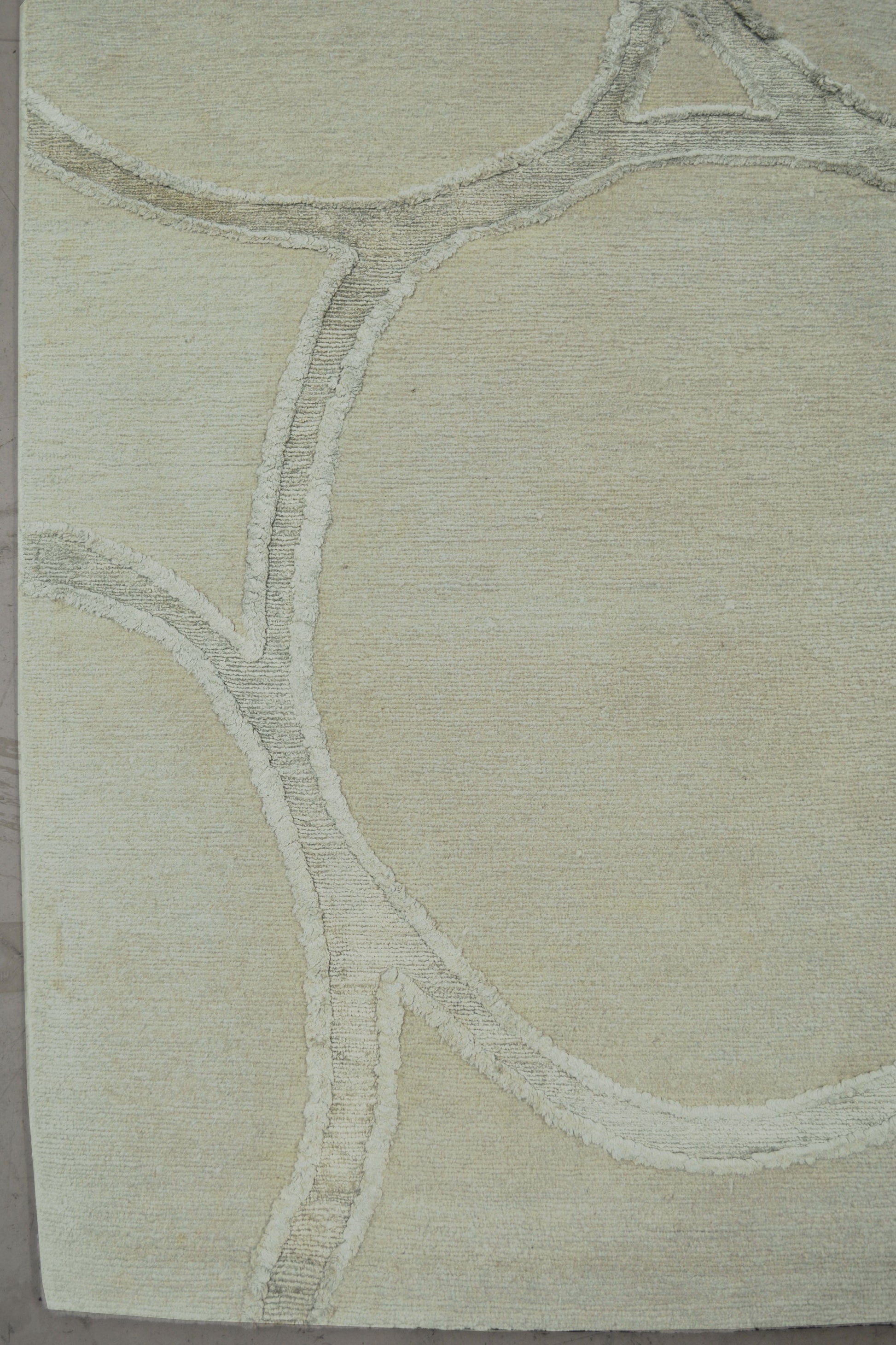 On the bottom left corner the bubble design renders a white outline.