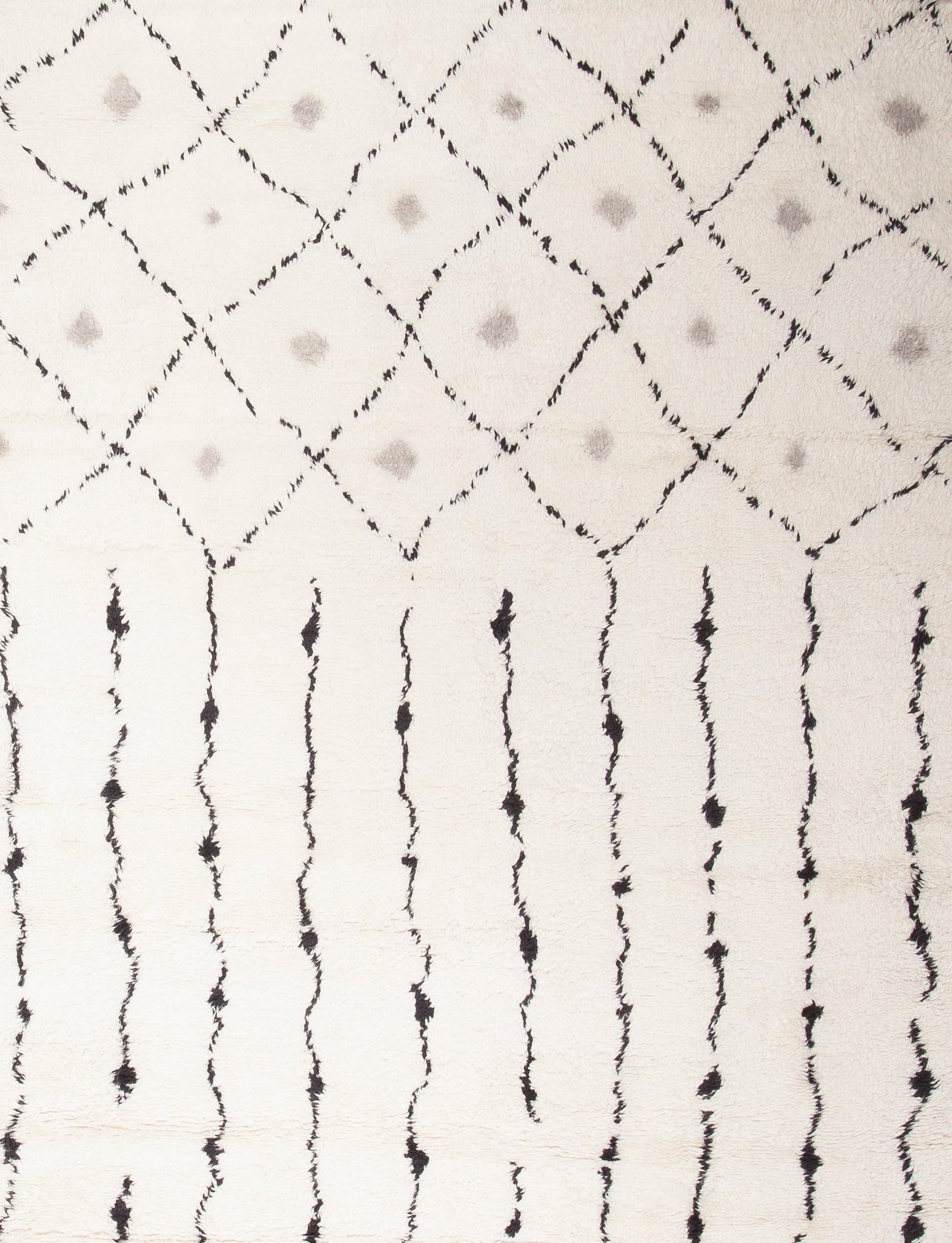 On the top right corner, the diamonds pattern shows four rhombuses' rows.