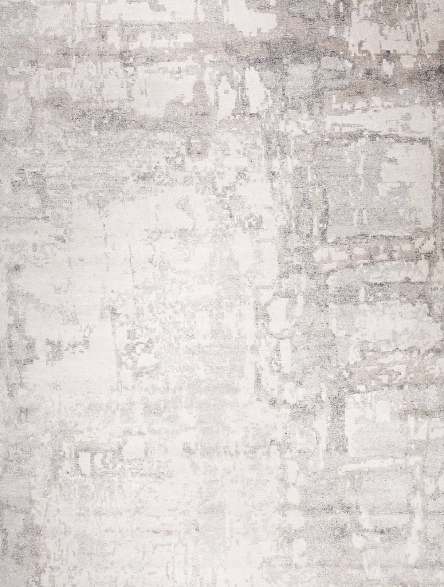 The center's close-up shows the contrast of the white background with the gray design.