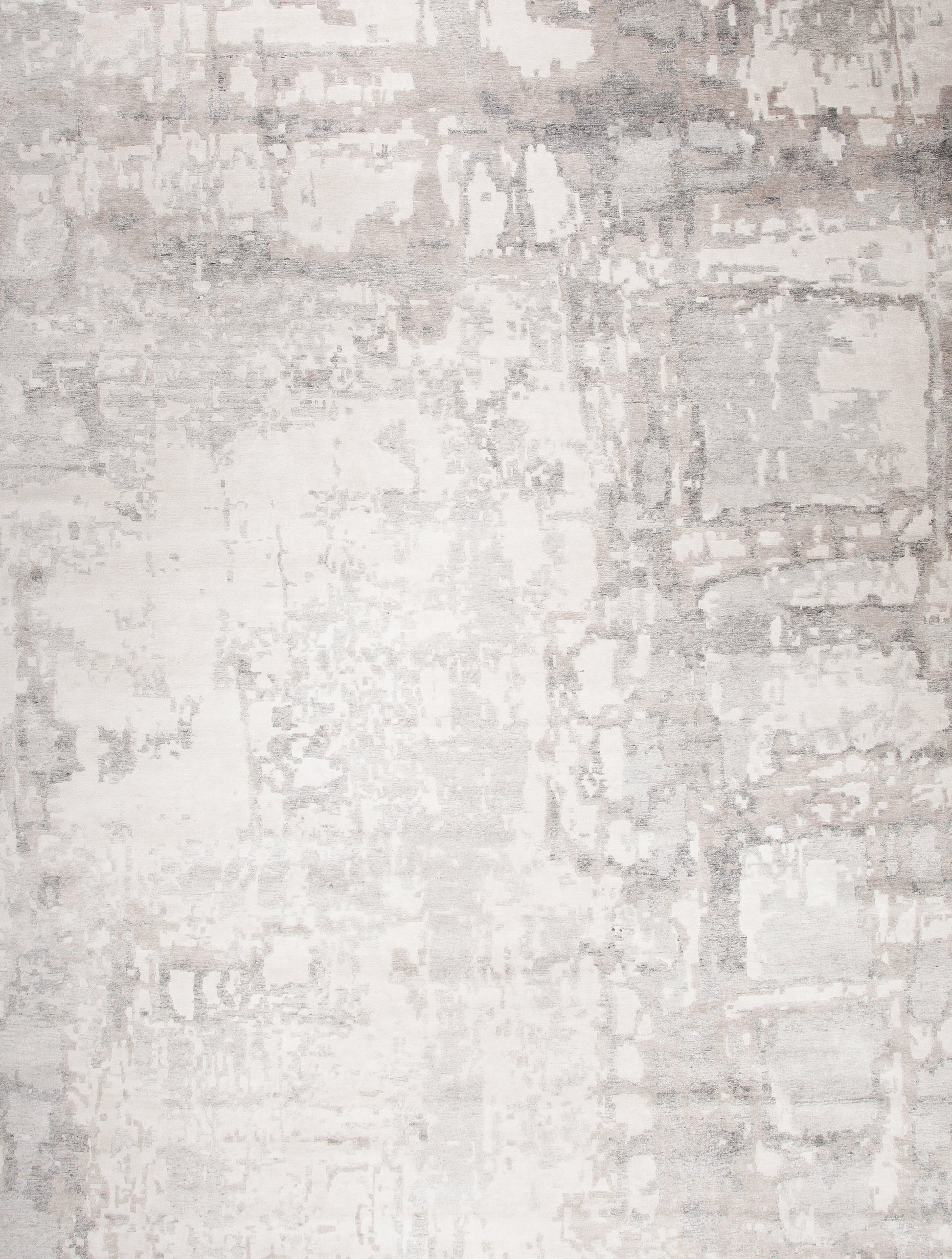 The center's close-up shows the contrast of the white background with the gray design.