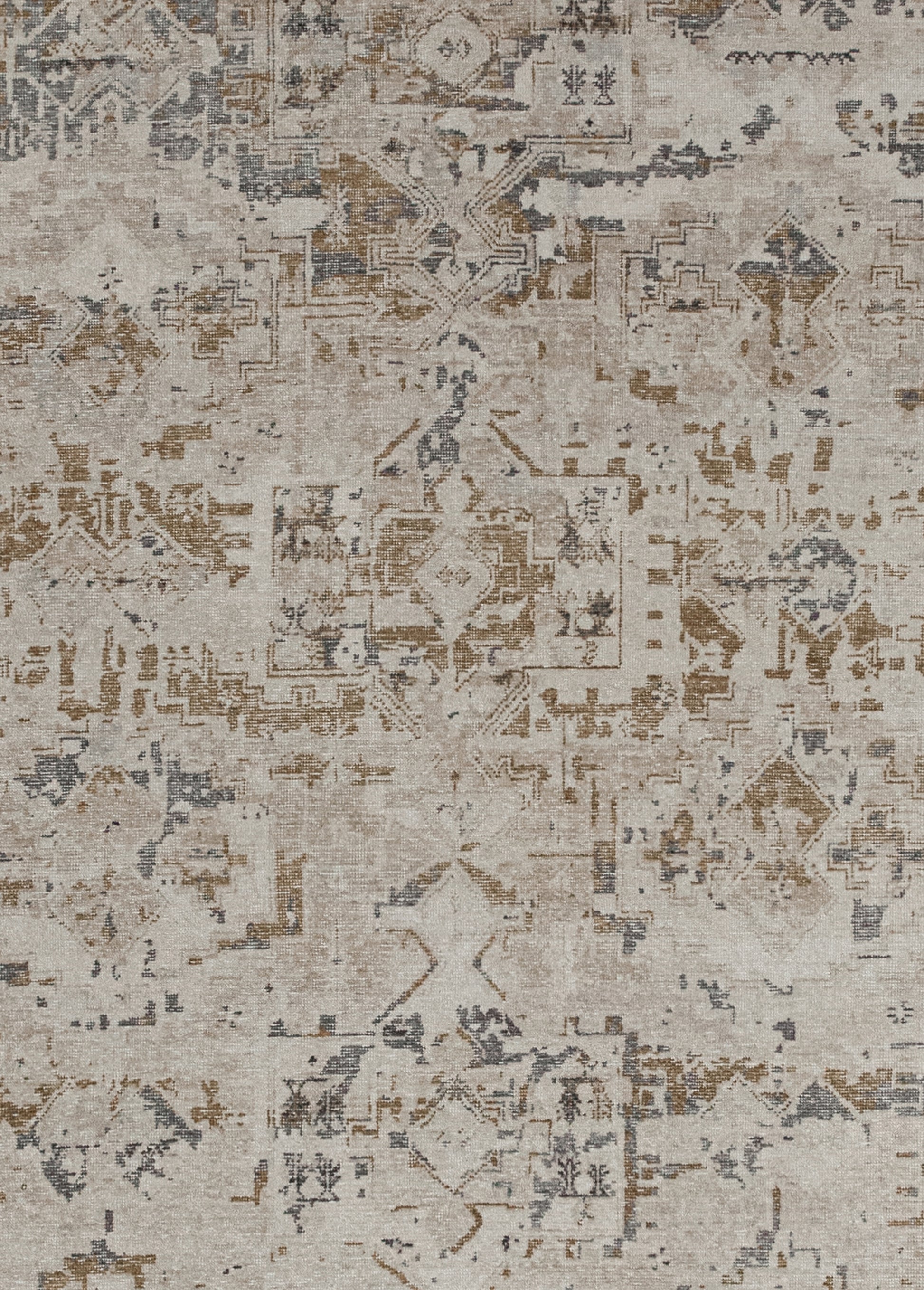 The center's close-up displays the abstract composition.