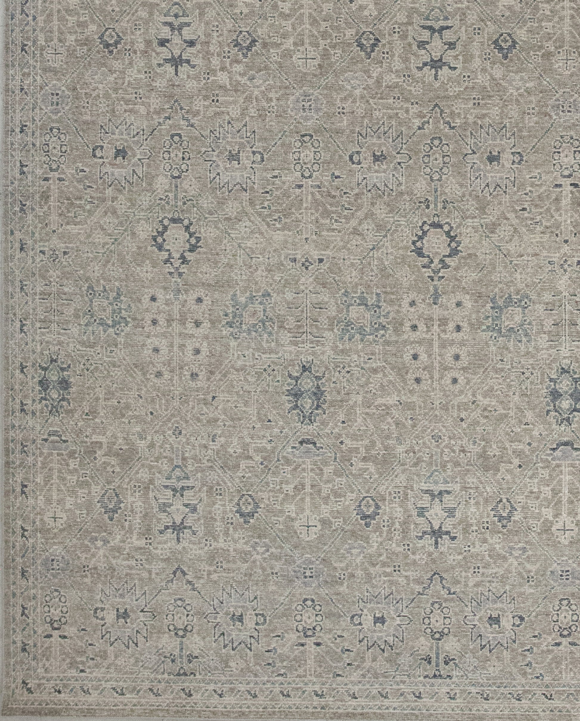 From the left bottom corner to all the edges, there are thin borders which show mini triangles and abstract birds.