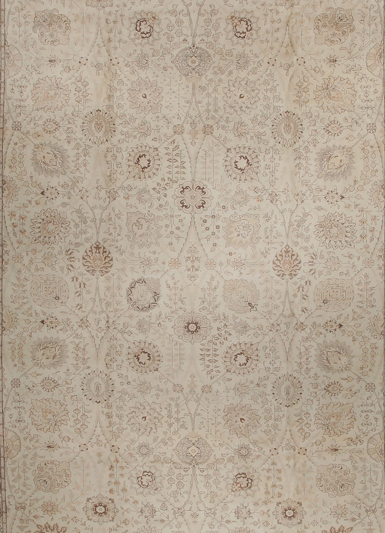 the centered and symmetric pattern is outlined in brown.