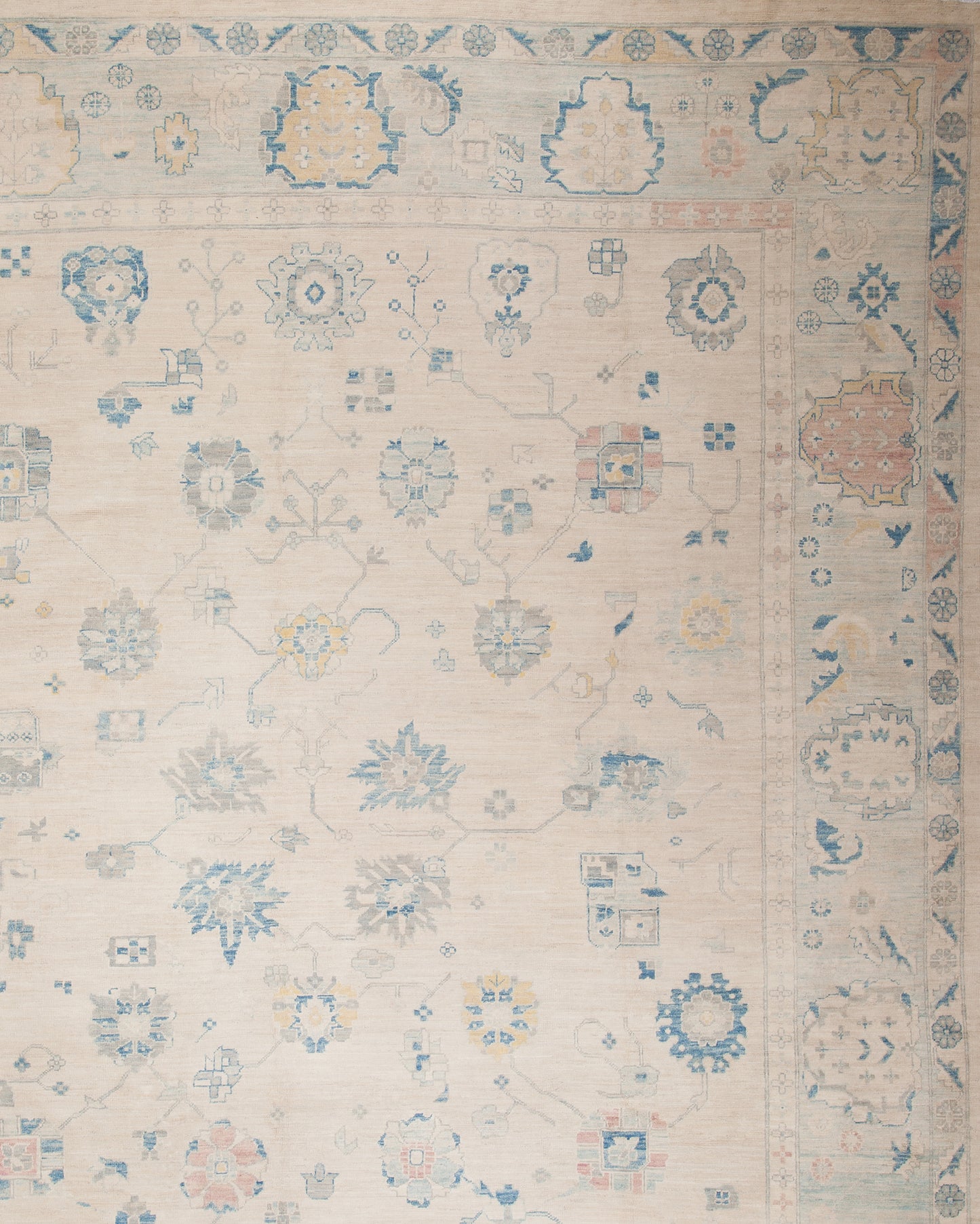 on the top right corner it is perceived how every frame contains its own flower pattern design.