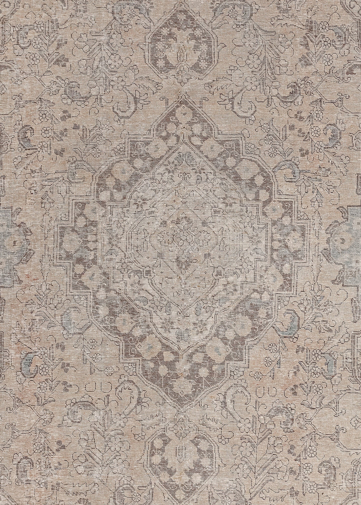 The rug's close-up features a sizable rhombus that has nested ones filled with floral motifs.