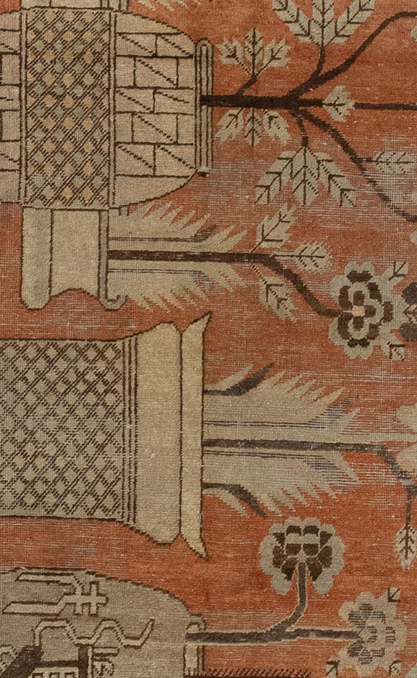 The close-up of the carpet renders the beige flowerpots with black details to make contrast in the artwork. 