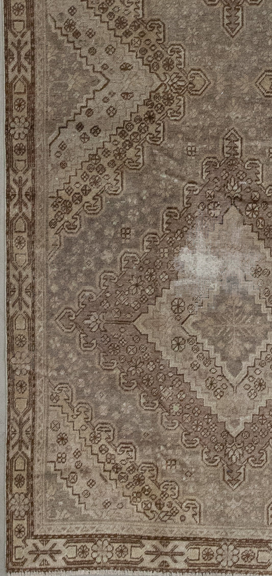 From the bottom left corner towards the entire contour, there is a thick frame followed by a thin border.